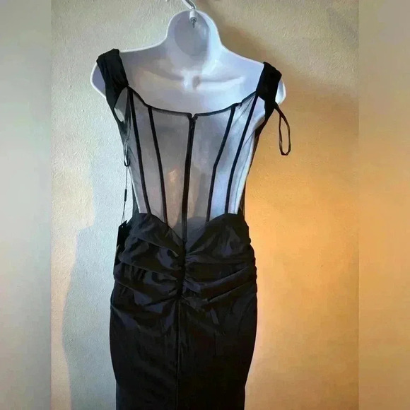 La Femme Sheer Back Gown - Picture 3 of 8